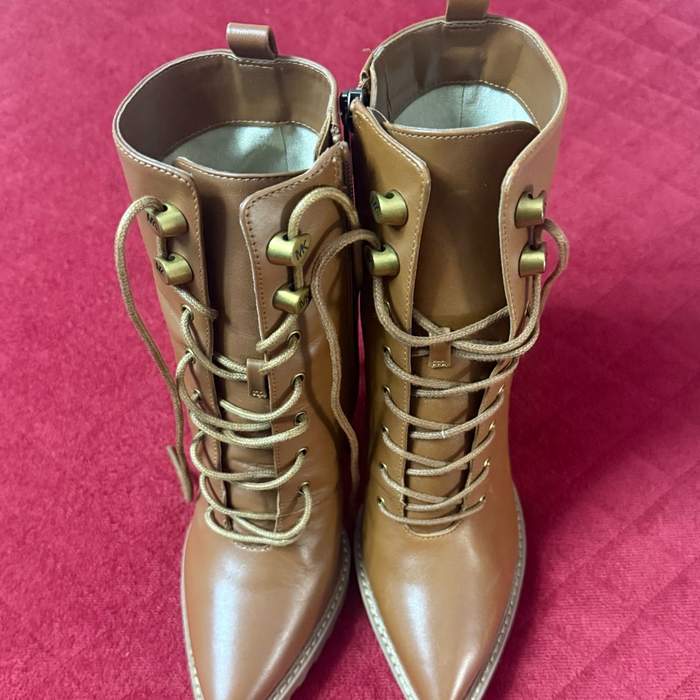 Michael Kors Brown Lace-Up Boots with Vintage Charm